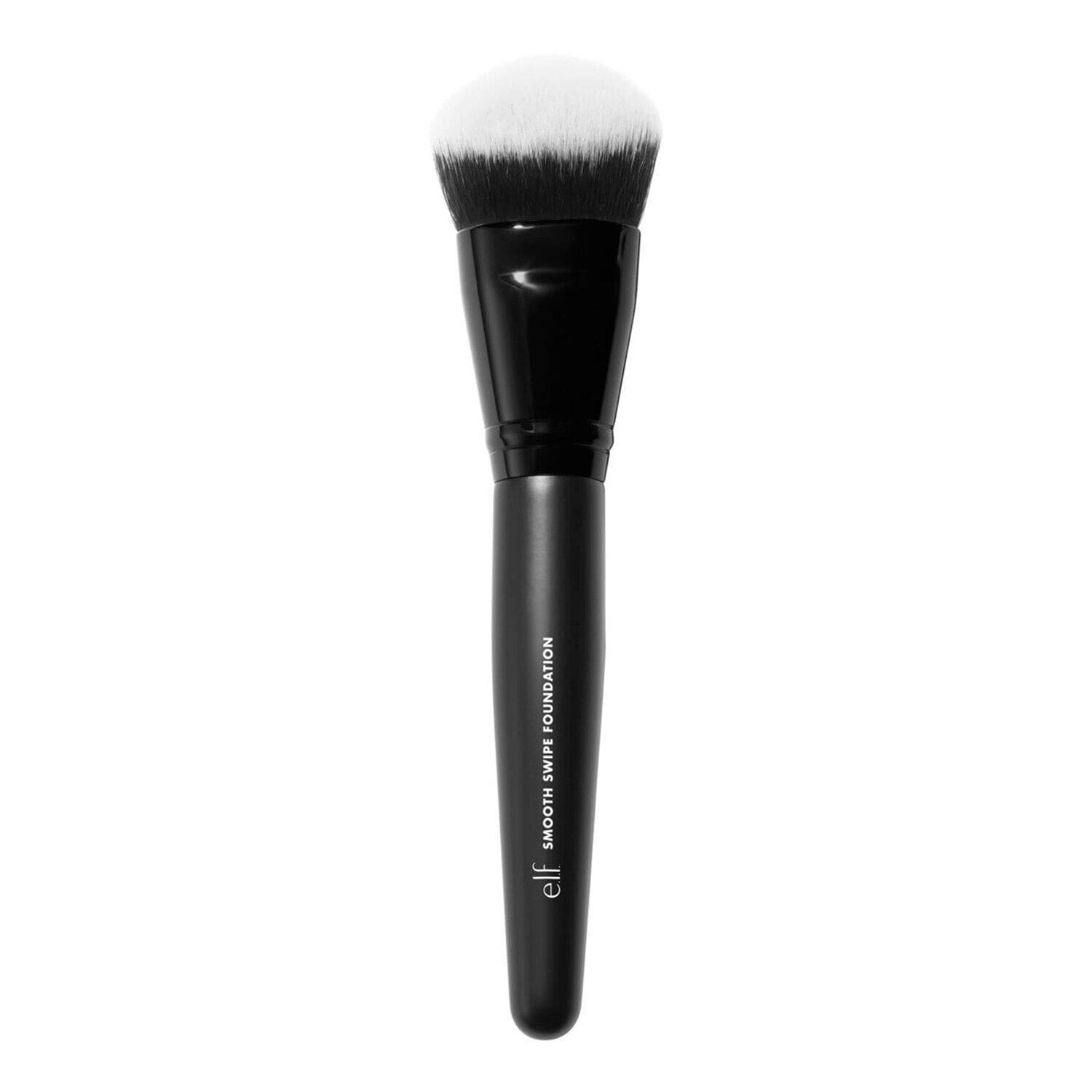 Smooth Swipe Foundation Brush