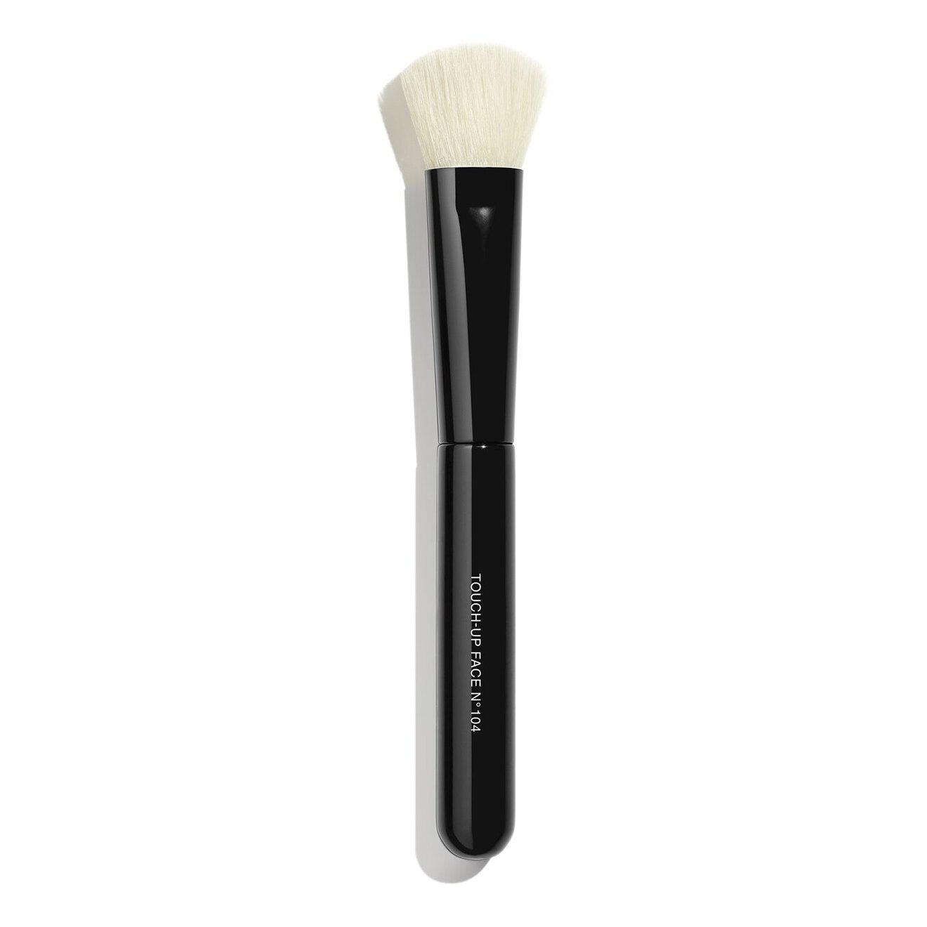 Touch-Up Face Brush N°104 Cream And Powder Foundation Brush