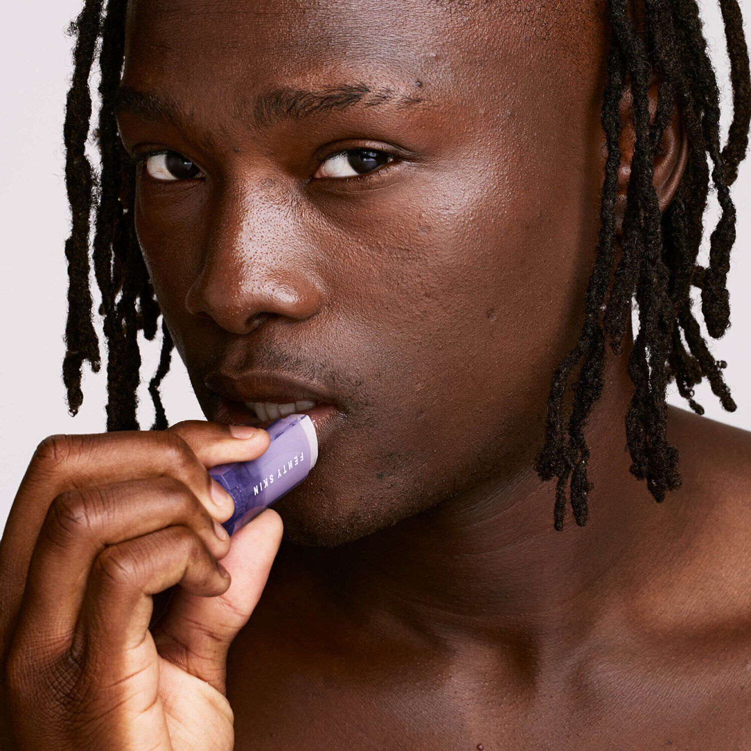 بلسم لوكس بام فائق الترطيب للشفاه