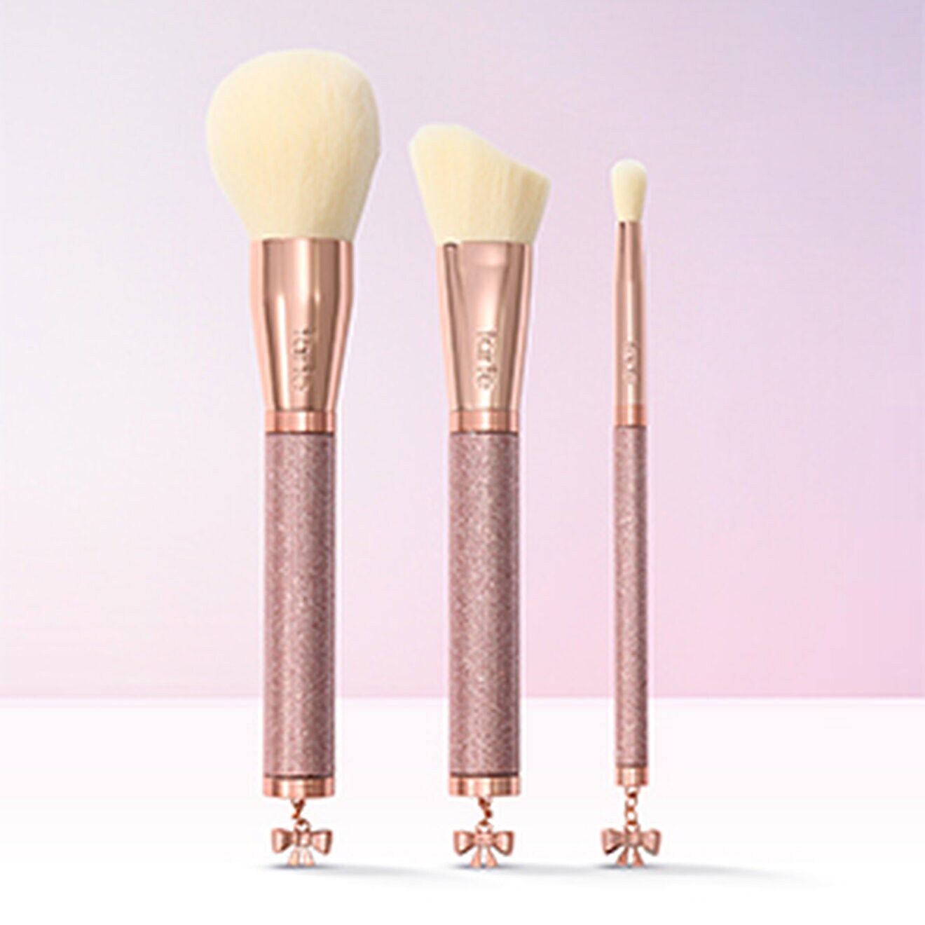 Get a free tarte brush set !